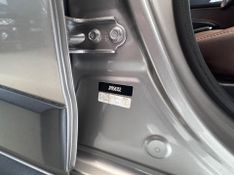 Hyundai Hb20x Premium 1.6 16v 2017/2018 COVEL VEICULOS ENCANTADO / Carros no Vale