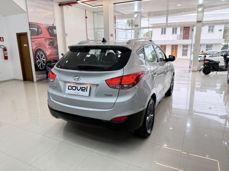 Hyundai Ix35 2.0 Mpfi Gl 16v 2019/2020 COVEL VEICULOS ENCANTADO / Carros no Vale