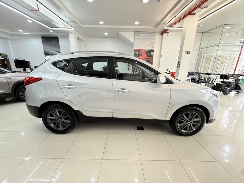 Hyundai Ix35 2.0 Mpfi Gl 16v 2019/2020 COVEL VEICULOS ENCANTADO / Carros no Vale