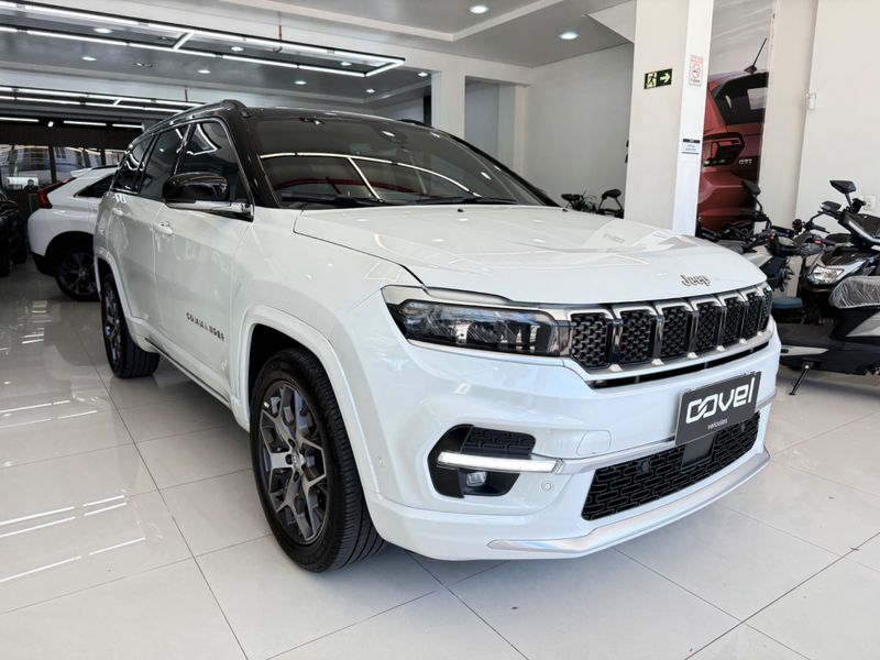 Jeep Commander Overland T270 1.3 Tb 2022/2023 COVEL VEICULOS ENCANTADO / Carros no Vale