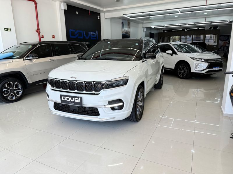 Jeep Commander Overland T270 1.3 Tb 2022/2023 COVEL VEICULOS ENCANTADO / Carros no Vale
