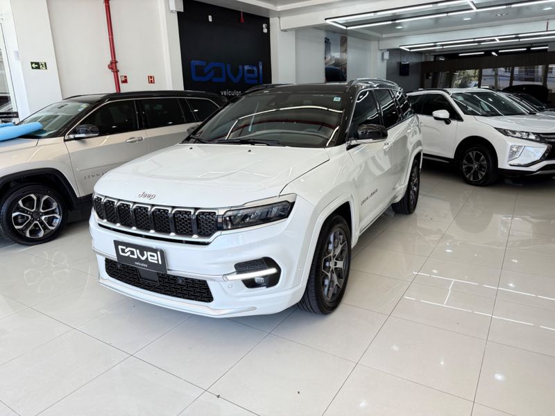 Jeep Commander Overland T270 1.3 Tb 2022/2023 COVEL VEICULOS ENCANTADO / Carros no Vale
