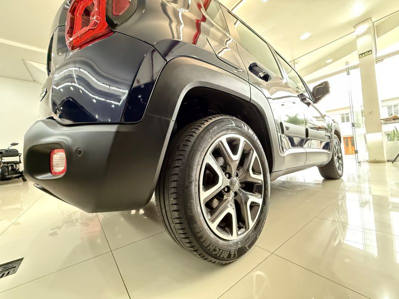 Jeep Renegade Longitude 1.8 2019/2020 COVEL VEICULOS ENCANTADO / Carros no Vale