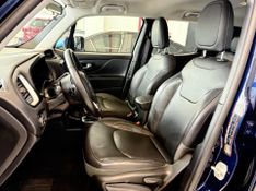 Jeep Renegade Longitude 1.8 2019/2020 COVEL VEICULOS ENCANTADO / Carros no Vale
