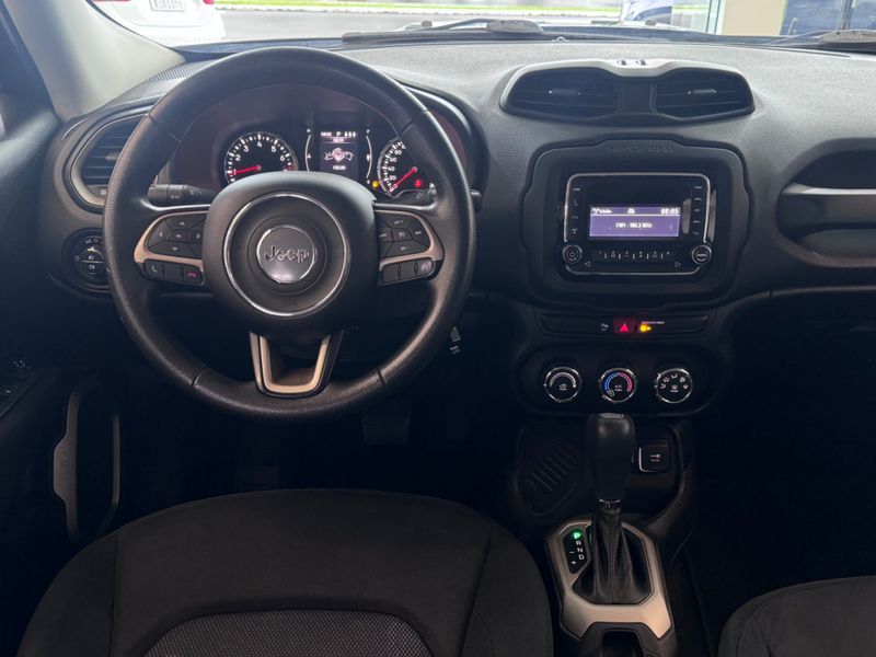 Jeep Renegade Sport 1.8 4×2 16v 2015/2016 COVEL VEICULOS ENCANTADO / Carros no Vale