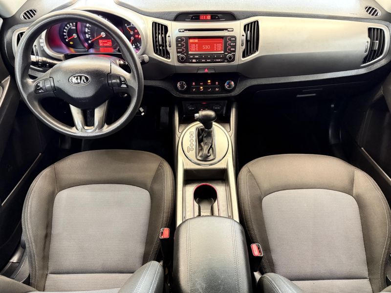 Kia Sportage 2.0 Lx 4×2 16v 2014/2015 COVEL VEICULOS ENCANTADO / Carros no Vale