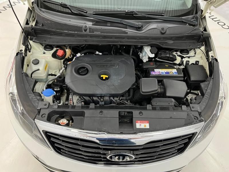 Kia Sportage 2.0 Lx 4×2 16v 2014/2015 COVEL VEICULOS ENCANTADO / Carros no Vale