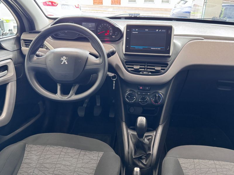 Peugeot 208 Active 2019/2020 COVEL VEICULOS ENCANTADO / Carros no Vale