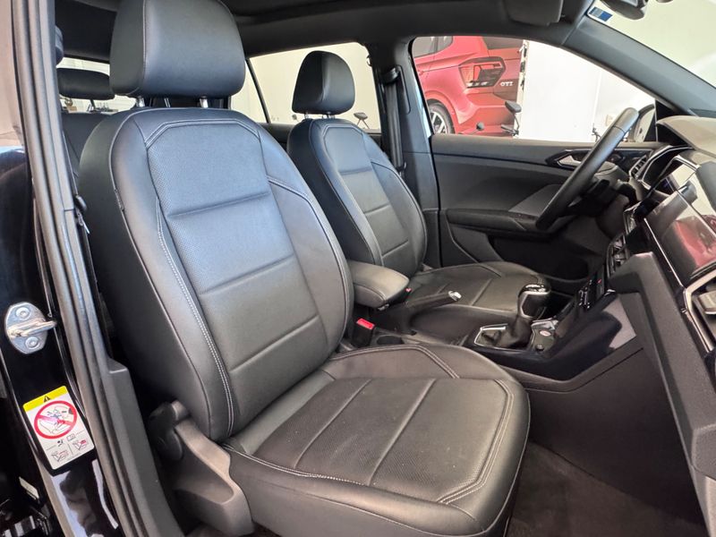 Volkswagen T-cross Comfor 200 Tsi 1.0 2023/2024 COVEL VEICULOS ENCANTADO / Carros no Vale