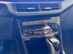 Volkswagen T-cross Comfor 200 Tsi 1.0 2023/2024 COVEL VEICULOS ENCANTADO / Carros no Vale