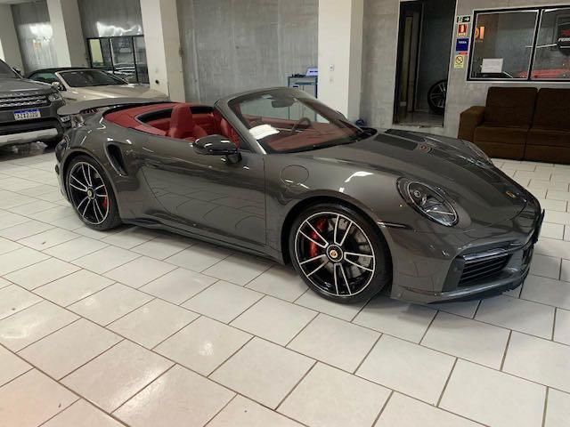 PORSCHE 911 3.8 24V H6 GASOLINA TURBO CABRIOLET PDK 2024/2024 FÁBIO BERNARDES PORTO ALEGRE / Carros no Vale