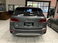 VOLKSWAGEN TAOS 1.4 250 TSI TOTAL FLEX COMFORTLINE AUTOMÁTICO 2021/2022 FÁBIO BERNARDES PORTO ALEGRE / Carros no Vale