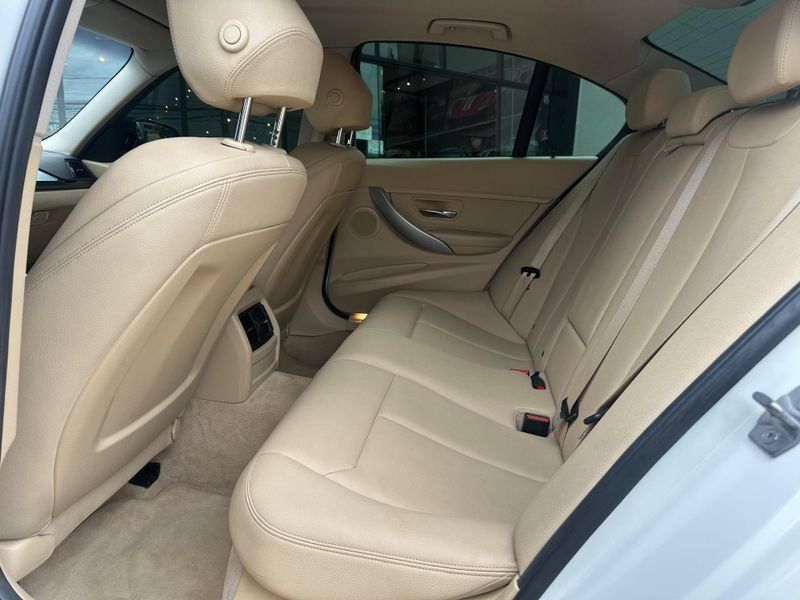 BMW 320i 2.0 Turbo/ActiveFlex 16V/GP 4p 2015/2015 CONCEPT MOTORS PASSO FUNDO / Carros no Vale