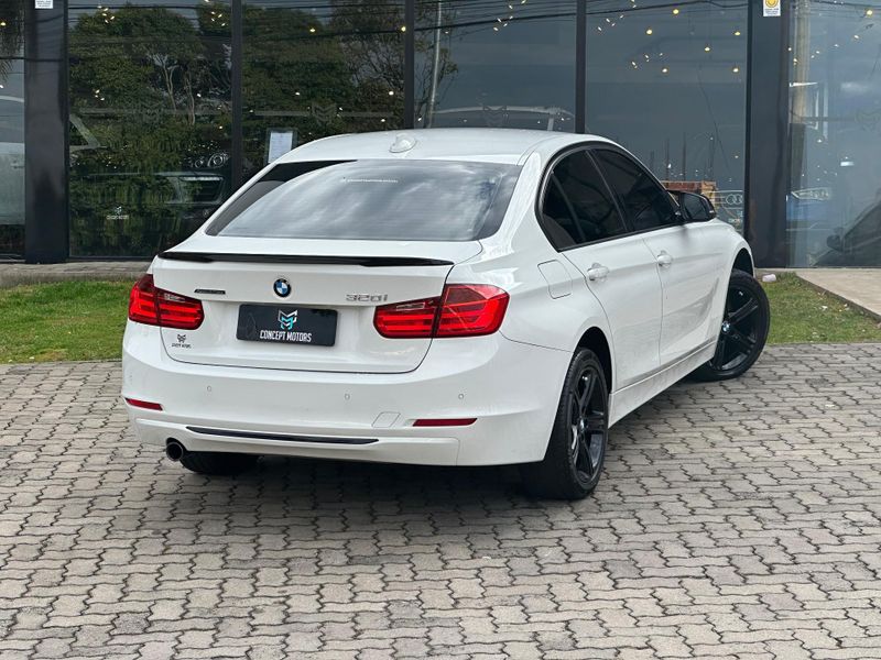 BMW 320i 2.0 Turbo/ActiveFlex 16V/GP 4p 2015/2015 CONCEPT MOTORS PASSO FUNDO / Carros no Vale