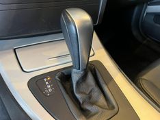 BMW 320ia 2.0 2011/2011 CONCEPT MOTORS PASSO FUNDO / Carros no Vale