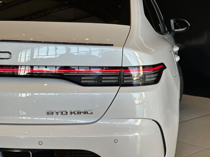 BYD King GS 1.5 16V Aut (Hibrido) 2024/2025 CONCEPT MOTORS PASSO FUNDO / Carros no Vale BYD King GS 1.5 16V Aut (Hibrido) 2024/2025 CONCEPT MOTORS PASSO FUNDO / Carros no Vale