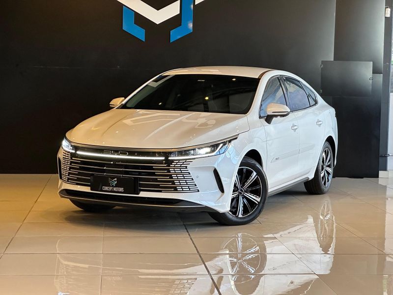 BYD King GS 1.5 16V Aut (Hibrido) 2024/2025 CONCEPT MOTORS PASSO FUNDO / Carros no Vale BYD King GS 1.5 16V Aut (Hibrido) 2024/2025 CONCEPT MOTORS PASSO FUNDO / Carros no Vale