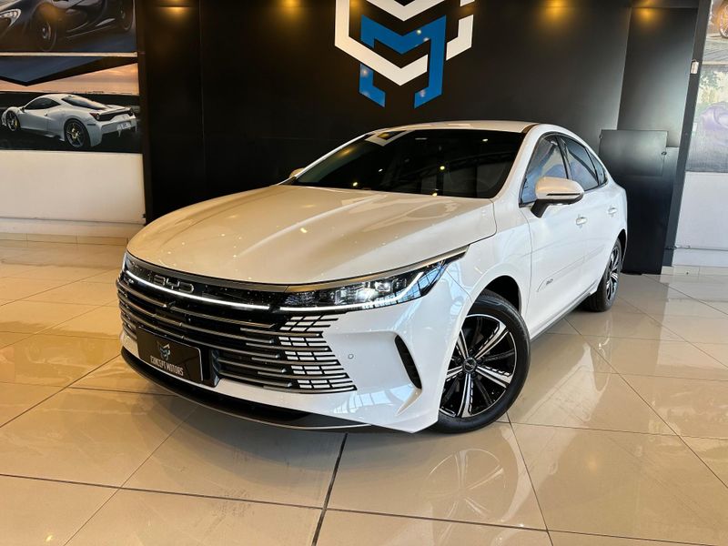 BYD King GS 1.5 16V Aut (Hibrido) 2024/2025 CONCEPT MOTORS PASSO FUNDO / Carros no Vale BYD King GS 1.5 16V Aut (Hibrido) 2024/2025 CONCEPT MOTORS PASSO FUNDO / Carros no Vale