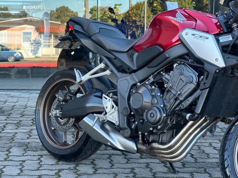 Honda Motos CB 650R 650R 2021/2021 CONCEPT MOTORS PASSO FUNDO / Carros no Vale Honda Motos CB 650R 650R 2021/2021 CONCEPT MOTORS PASSO FUNDO / Carros no Vale