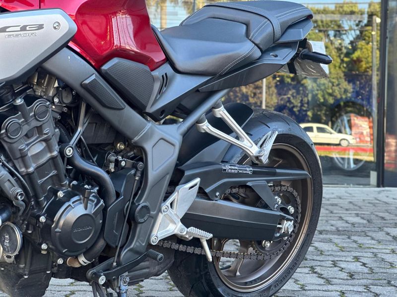 Honda Motos CB 650R 650R 2021/2021 CONCEPT MOTORS PASSO FUNDO / Carros no Vale Honda Motos CB 650R 650R 2021/2021 CONCEPT MOTORS PASSO FUNDO / Carros no Vale
