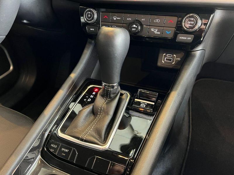 Jeep Compass LONG T270 1.3 TB 4×2 Flex Aut. 2021/2022 CONCEPT MOTORS PASSO FUNDO / Carros no Vale