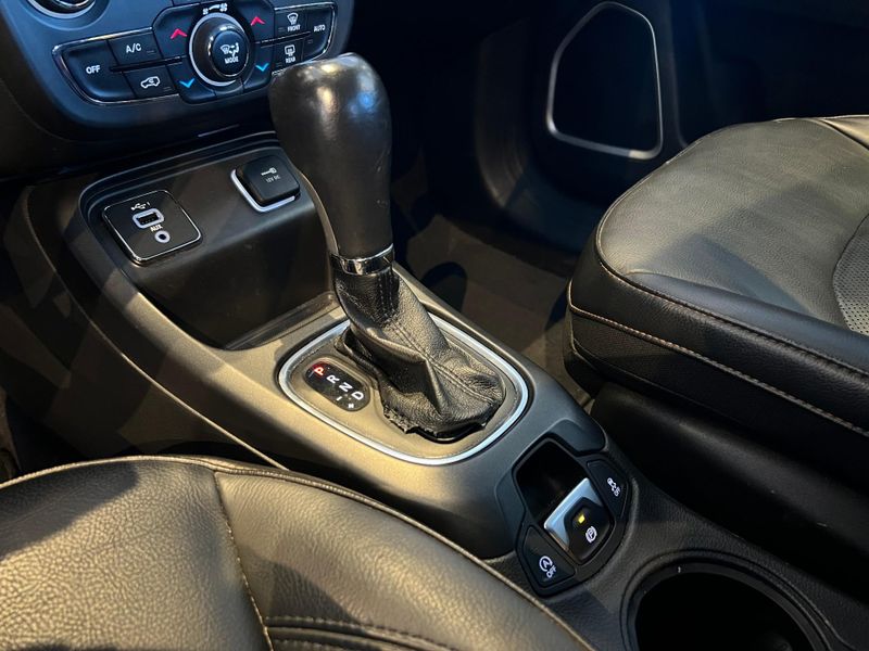 Jeep Compass LONGITUDE 2.0 4×2 Flex 16V Aut. 2020/2020 CONCEPT MOTORS PASSO FUNDO / Carros no Vale