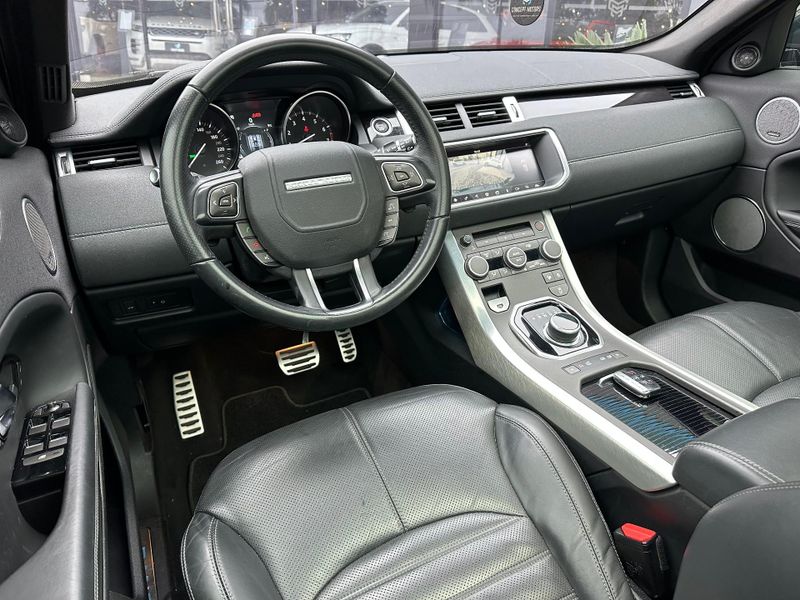 Land Rover Range Rover Evoque Range R.EVOQUE Si4 HSE Dyn 2.0/Flex Aut 2018/2018 CONCEPT MOTORS PASSO FUNDO / Carros no Vale Land Rover Range Rover Evoque Range R.EVOQUE Si4 HSE Dyn 2.0/Flex Aut 2018/2018 CONCEPT MOTORS PASSO FUNDO / Carros no Vale