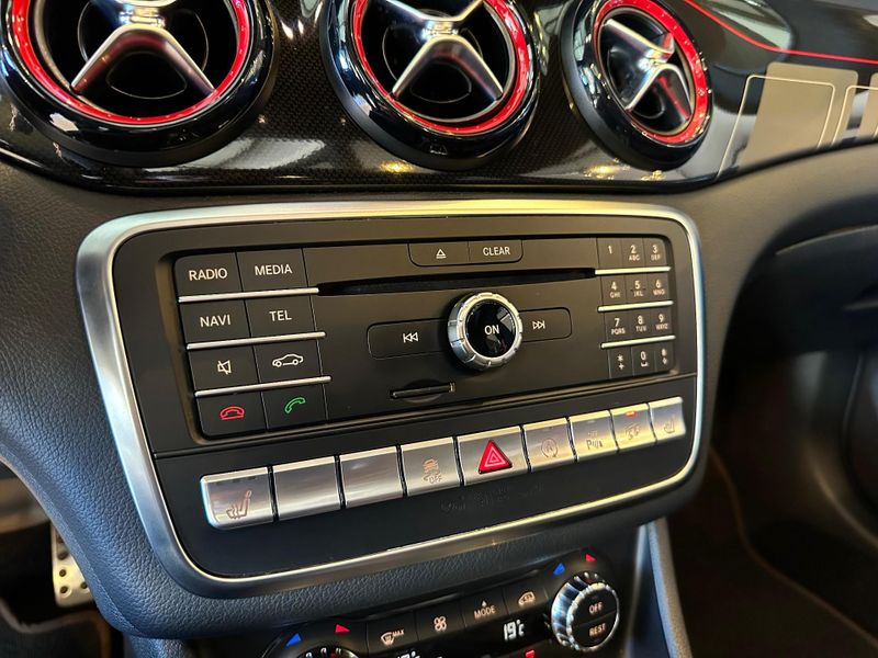 Mercedes-Benz Cla 45 AMG CLA 45 4MATIC CGI 2.0 TB Aut. 2018/2018 CONCEPT MOTORS PASSO FUNDO / Carros no Vale Mercedes-Benz Cla 45 AMG CLA 45 4MATIC CGI 2.0 TB Aut. 2018/2018 CONCEPT MOTORS PASSO FUNDO / Carros no Vale