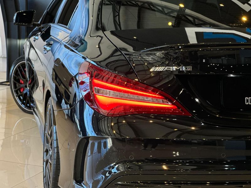 Mercedes-Benz Cla 45 AMG CLA 45 4MATIC CGI 2.0 TB Aut. 2018/2018 CONCEPT MOTORS PASSO FUNDO / Carros no Vale Mercedes-Benz Cla 45 AMG CLA 45 4MATIC CGI 2.0 TB Aut. 2018/2018 CONCEPT MOTORS PASSO FUNDO / Carros no Vale