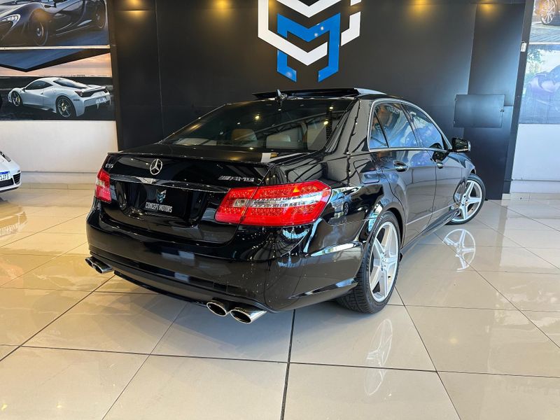 Mercedes-Benz E 550 Classe E 550 AMG 5.5 V8 4MATIC 2010/2011 CONCEPT MOTORS PASSO FUNDO / Carros no Vale Mercedes-Benz E 550 Classe E 550 AMG 5.5 V8 4MATIC 2010/2011 CONCEPT MOTORS PASSO FUNDO / Carros no Vale