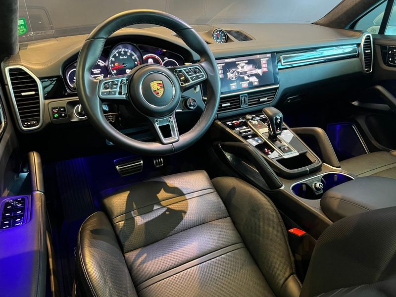 Porsche Cayenne Coupe Turbo 4.0 V8 550cv 2021/2021 CONCEPT MOTORS PASSO FUNDO / Carros no Vale Porsche Cayenne Coupe Turbo 4.0 V8 550cv 2021/2021 CONCEPT MOTORS PASSO FUNDO / Carros no Vale