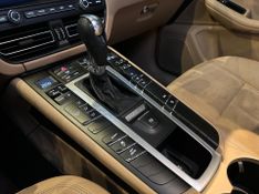 Porsche Macan 2.0 Turbo 2020/2020 CONCEPT MOTORS PASSO FUNDO / Carros no Vale