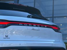 Porsche Macan 2.0 Turbo 2022/2023 CONCEPT MOTORS PASSO FUNDO / Carros no Vale