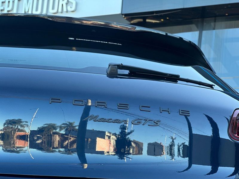 Porsche Macan GTS 3.0 Bi-Turbo 360cv 2016/2017 CONCEPT MOTORS PASSO FUNDO / Carros no Vale Porsche Macan GTS 3.0 Bi-Turbo 360cv 2016/2017 CONCEPT MOTORS PASSO FUNDO / Carros no Vale