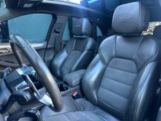 Porsche Macan GTS 3.0 Bi-Turbo 360cv 2016/2017 CONCEPT MOTORS PASSO FUNDO / Carros no Vale