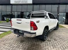 Toyota Hilux CD SR 4×4 2.8 TDI Diesel Aut. 2019/2019 CONCEPT MOTORS PASSO FUNDO / Carros no Vale
