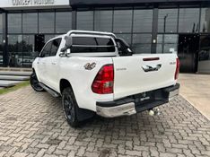 Toyota Hilux CD SR 4×4 2.8 TDI Diesel Aut. 2019/2019 CONCEPT MOTORS PASSO FUNDO / Carros no Vale