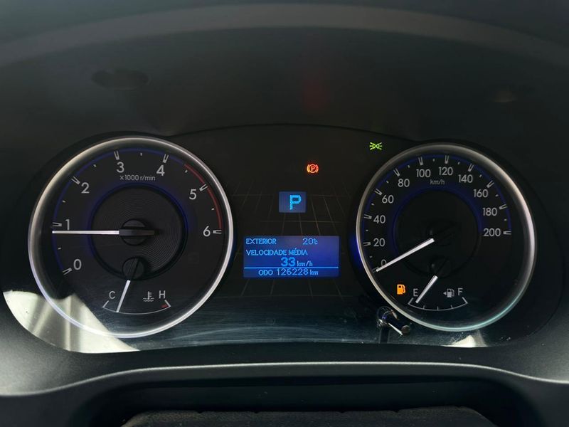 Toyota Hilux CD SR 4×4 2.8 TDI Diesel Aut. 2019/2019 CONCEPT MOTORS PASSO FUNDO / Carros no Vale