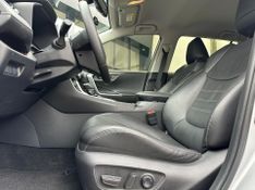 Toyota RAV-4 2.5 S 4×4 Aut (HÃ­brido) 2019/2019 CONCEPT MOTORS PASSO FUNDO / Carros no Vale