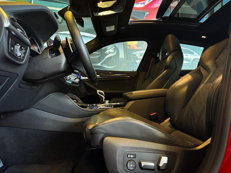 BMW X4 M Competition 3.0 Bi-TB 510cv Aut. 2019/2020 CONCEPT MOTORS PASSO FUNDO / Carros no Vale