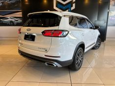 CAOA Chery Tiggo 8 PRO 1.5 Turbo (HÃ­brido) 2023/2024 CONCEPT MOTORS PASSO FUNDO / Carros no Vale