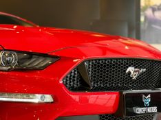Ford Mustang GT Premium 5.0 V8 2018/2018 CONCEPT MOTORS PASSO FUNDO / Carros no Vale