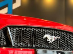 Ford Mustang GT Premium 5.0 V8 2018/2018 CONCEPT MOTORS PASSO FUNDO / Carros no Vale