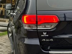 Jeep Grand Cherokee Limited 3.6 4×4 V6 Aut. 2014/2014 CONCEPT MOTORS PASSO FUNDO / Carros no Vale
