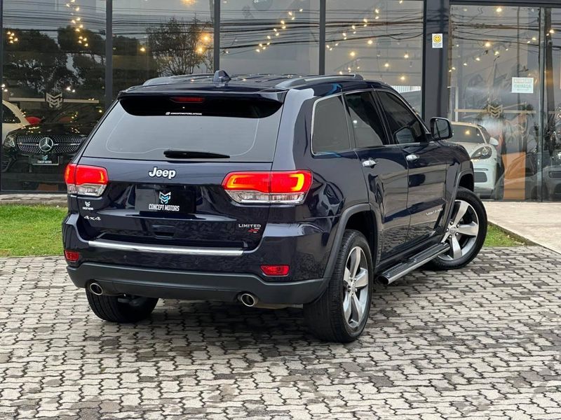 Jeep Grand Cherokee Limited 3.6 4×4 V6 Aut. 2014/2014 CONCEPT MOTORS PASSO FUNDO / Carros no Vale