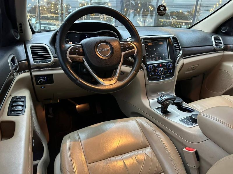 Jeep Grand Cherokee Limited 3.6 4×4 V6 Aut. 2014/2014 CONCEPT MOTORS PASSO FUNDO / Carros no Vale