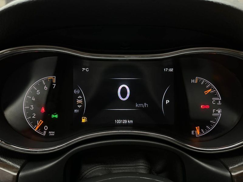 Jeep Grand Cherokee Limited 3.6 4×4 V6 Aut. 2014/2014 CONCEPT MOTORS PASSO FUNDO / Carros no Vale