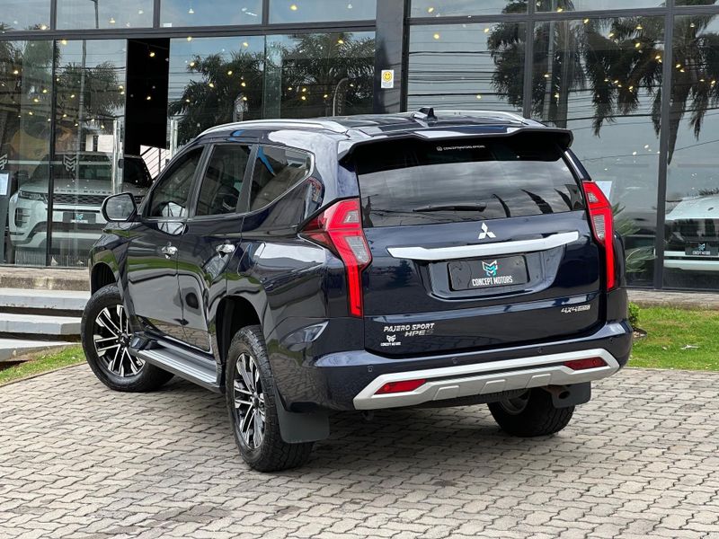 Mitsubishi Pajero Sport HPE-S 2.4 4×4 Diesel Aut. 2021/2022 CONCEPT MOTORS PASSO FUNDO / Carros no Vale