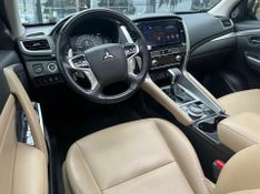 Mitsubishi Pajero Sport HPE-S 2.4 4×4 Diesel Aut. 2021/2022 CONCEPT MOTORS PASSO FUNDO / Carros no Vale