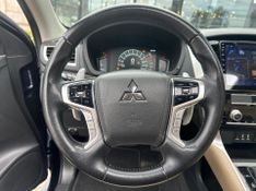 Mitsubishi Pajero Sport HPE-S 2.4 4×4 Diesel Aut. 2021/2022 CONCEPT MOTORS PASSO FUNDO / Carros no Vale
